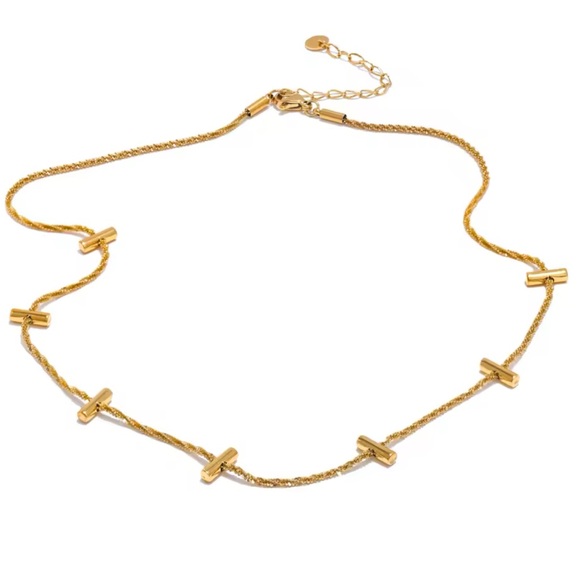 FREE SHIPPING ON ORDERS $25 + - Picture 3 of 16